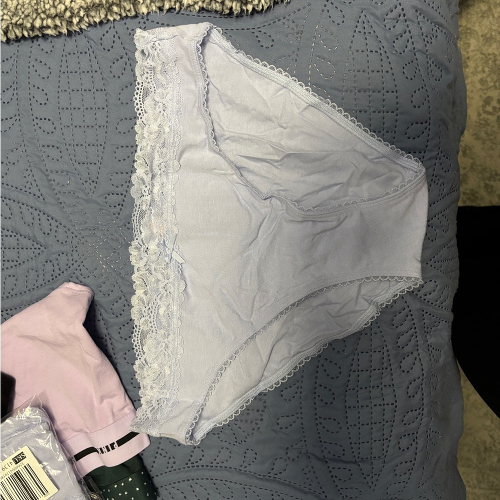 BRAND NEW!! Victoria's Secret Periwinkle Lace Panties - Bikini